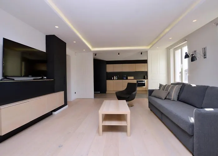 Victus Apartamenty, Aura Апартаменти *