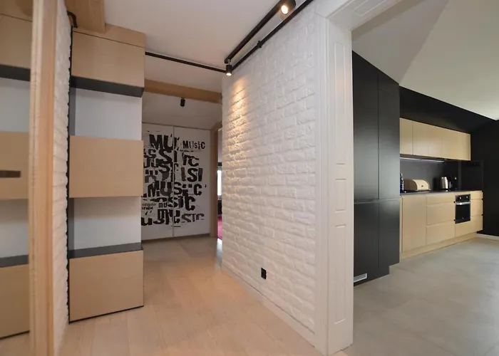 Апартаменти Victus Apartamenty, Aura