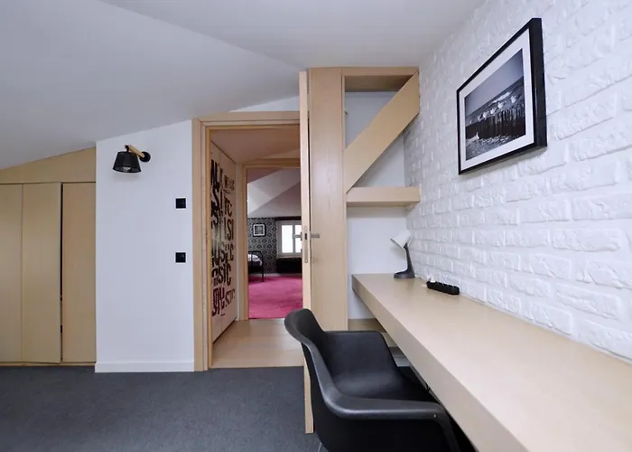 Апартаменти Victus Apartamenty, Aura