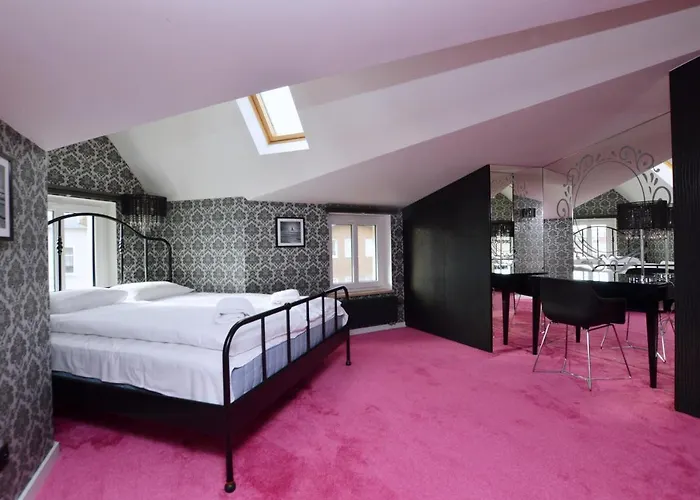 Victus Apartamenty, Aura *